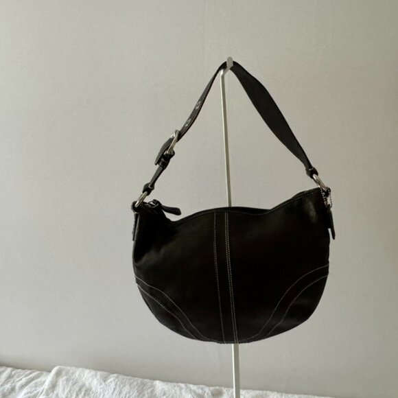 Soho Legacy Hobo Shoulder Bag - Picture 1 of 10